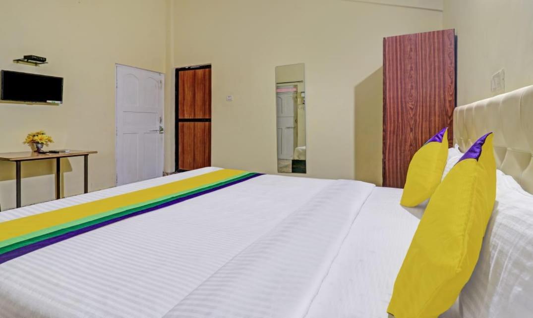 Jack'S Calangute Place Hotel Екстериор снимка